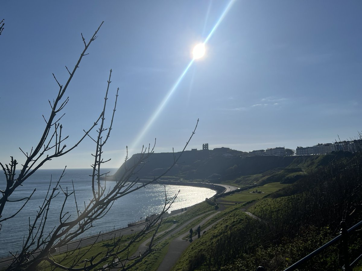 Some lovely weather today on Scarborough’s North Bay, a view that’s hard to beat when the sun shines #Scarborough #ScarboroughUK #NorthYorkshireCoast