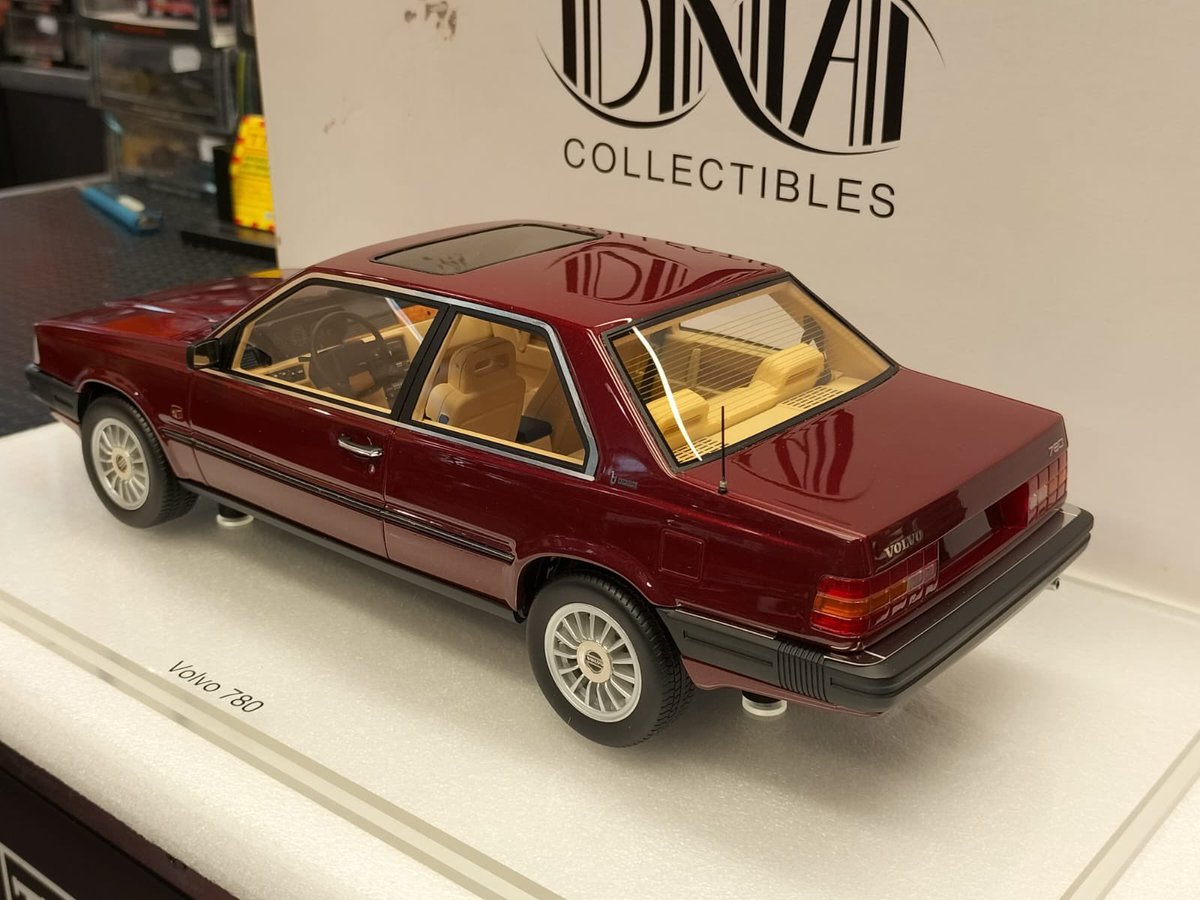 Volvo 780 DNA Scala 1:18 #tinycars #volvo #scalemodel #scala118 #scalemodel #dna #bertone