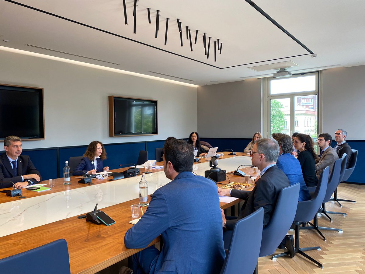 Today, roundtable with @UNHCRItalia @Pathways_Intl @TBBforTalent in Turin. Amb. @Elissa_Golberg shared 🇨🇦 experience to enable legal and inclusive pathways for skilled refugees to Italy 🇮🇹.