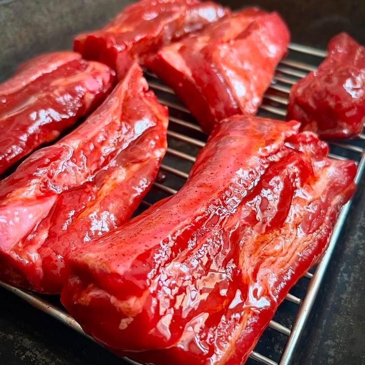 campbellsonline's tweet photo. We sent Adam (talldadtinykitchen on Instagram) some of our new products to try out.
BBQ Spare Ribs with Chinese Glaze. Served up on coconut, lime and coriander sticky rice, with steamed broccoli and salt and pepper chestnut mushrooms.
#CookWithTheFinest https://t.co/G4Rbma3RTL