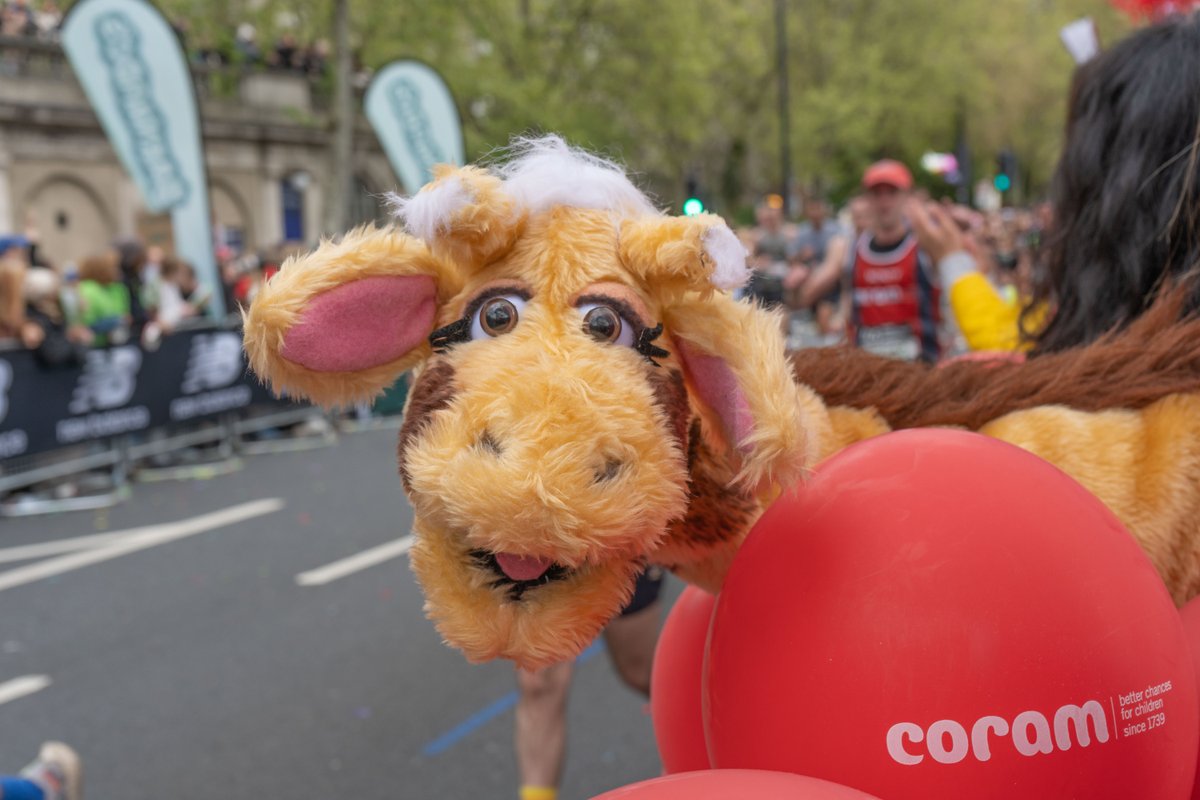 Coram's tweet photo. Well, #TeamCoram @LondonMarathon runners, the total you have raised so far is an enormous £75,451! 🙌

Your dedication and effort helps us to change lives, laws and systems to create better chances for children, now and forever ❤️

Thank you for being champions for children. https://t.co/E4ONzZAW8Z