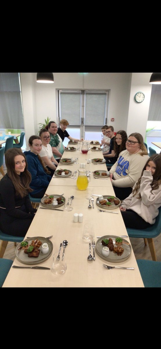 Year 10 and 11 on our day out to ystrad mynach catering college for a taters session. They were all amazing and enjoyed our day they cooked fish, chips, peas and tarter sauce. Then chocolate sponge and sauce for dessert with raspberries @IDSHeadteacher @IDS3to18 @PhysEdRCS