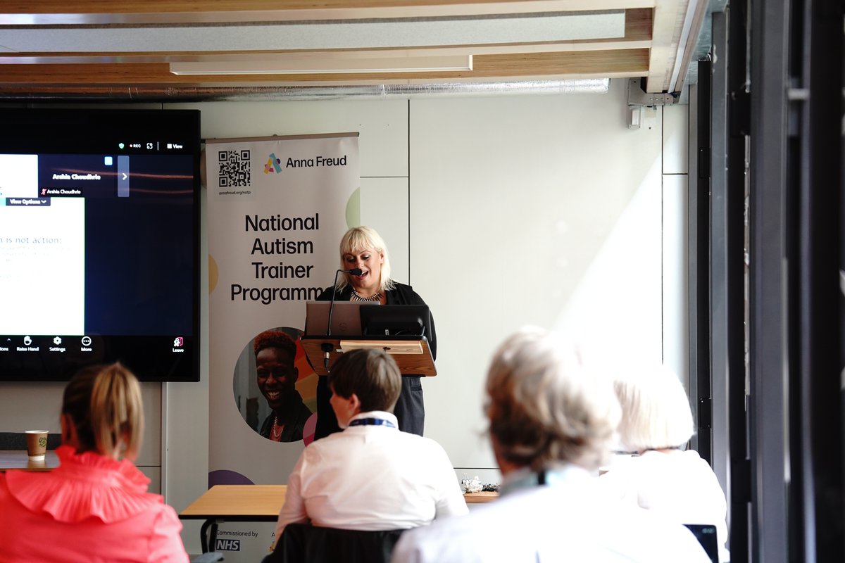 Today's our National Autism Trainer Programme conference! @JoPavlopoulou is calling for accessible therapies. 

Autistic people have poorer access to mental health care, despite being more likely to experience anxiety or depression than the general population.

#NATPMentalHealth