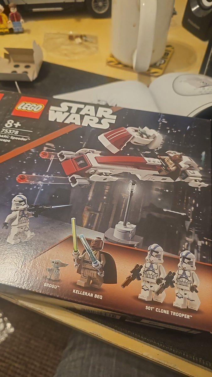 Arrived a day early #BARCSpeederEscape #LegoStarWars #KelleranBeq #Grogu