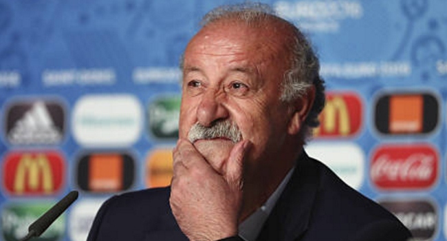 Eski teknik direktör Vicente Del Bosque, İspanya Futbol Federasyonunu (RFEF) denetlemek için kurulan komisyonun başına atandı. #VicenteDelBosque