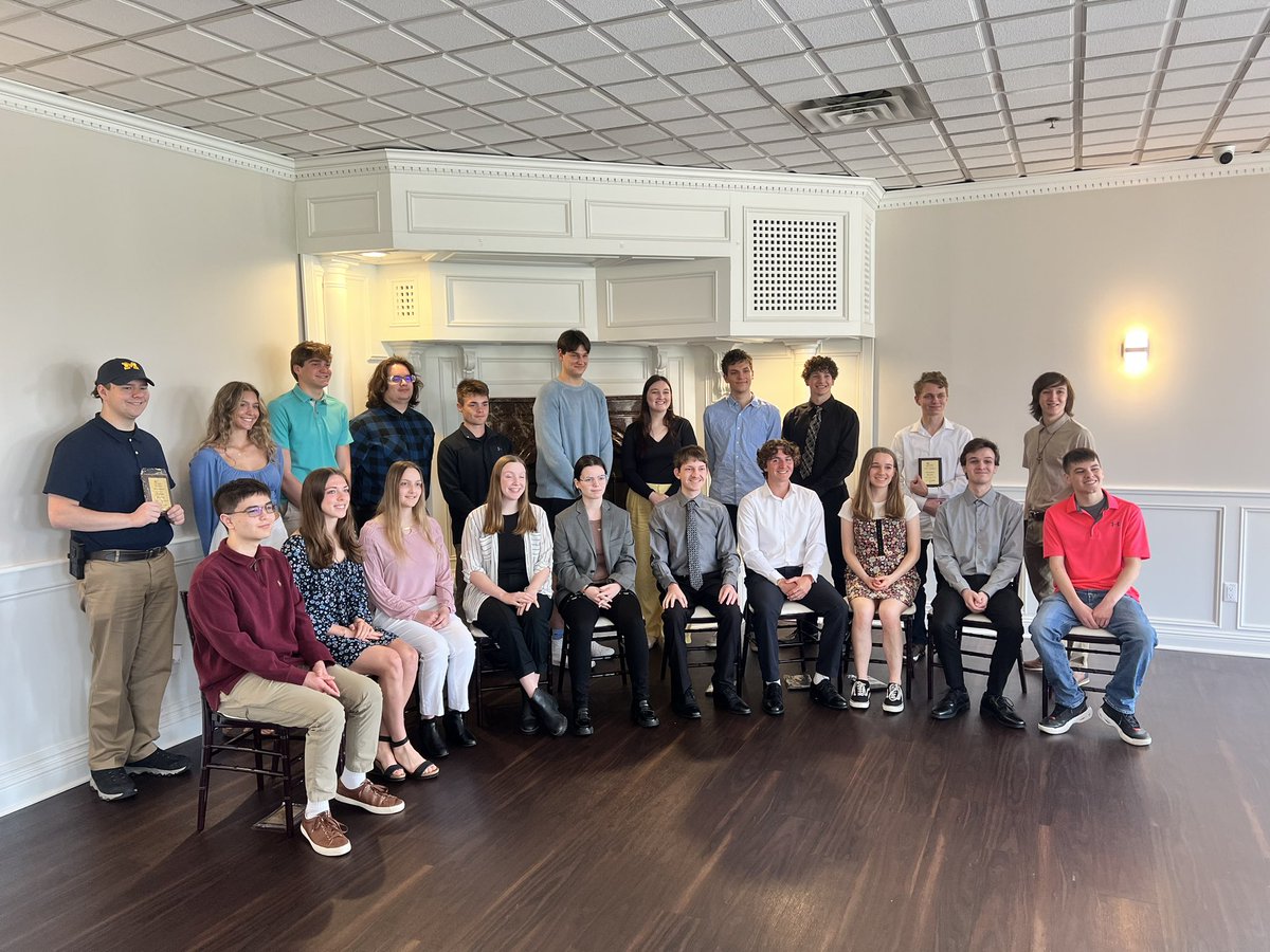 Congratulations to Trent Swales, 1st Team, and Carter Morgan, 2nd Team Flint Metro League All-Academic Team for the Class of 2024!! #SCHSBelieves #Good2Great <a href="/SwartzCreekHS/">Swartz Creek HS</a> <a href="/swartz_creek/">Swartz Creek Schools</a>