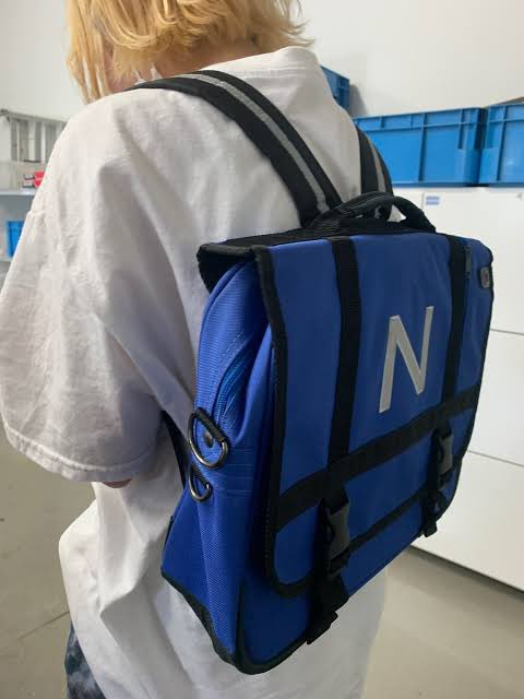 0721younoaka's tweet image. ←負け組ランドセル
　　　　　　　勝ち組ランドセル→