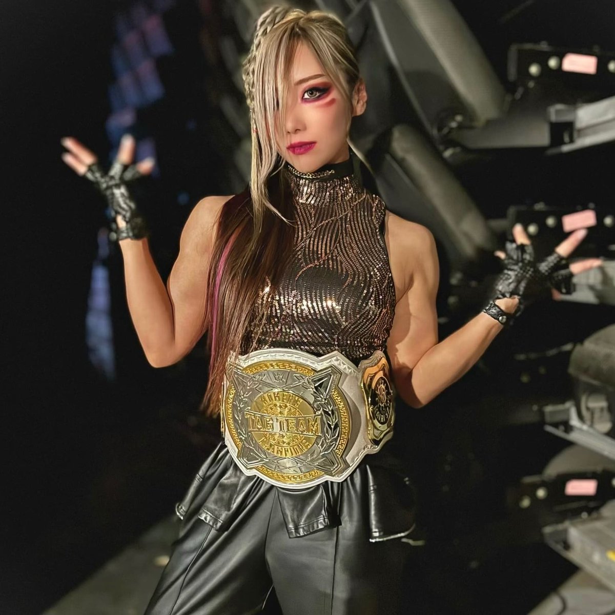 kairi
#wwe #wwewomenschampion #wwenxt #womenswrestler #femalewrestler #damagecontrol #damagectrl #wwewomenstagteamchampions #nxtwomenschampion #msmoneyinthebank #kairihojo #kairisane #kabukiwarriors #wwedraft2024 #wwedraft #mondaynightraw #wweraw #beltpose #beltmodel