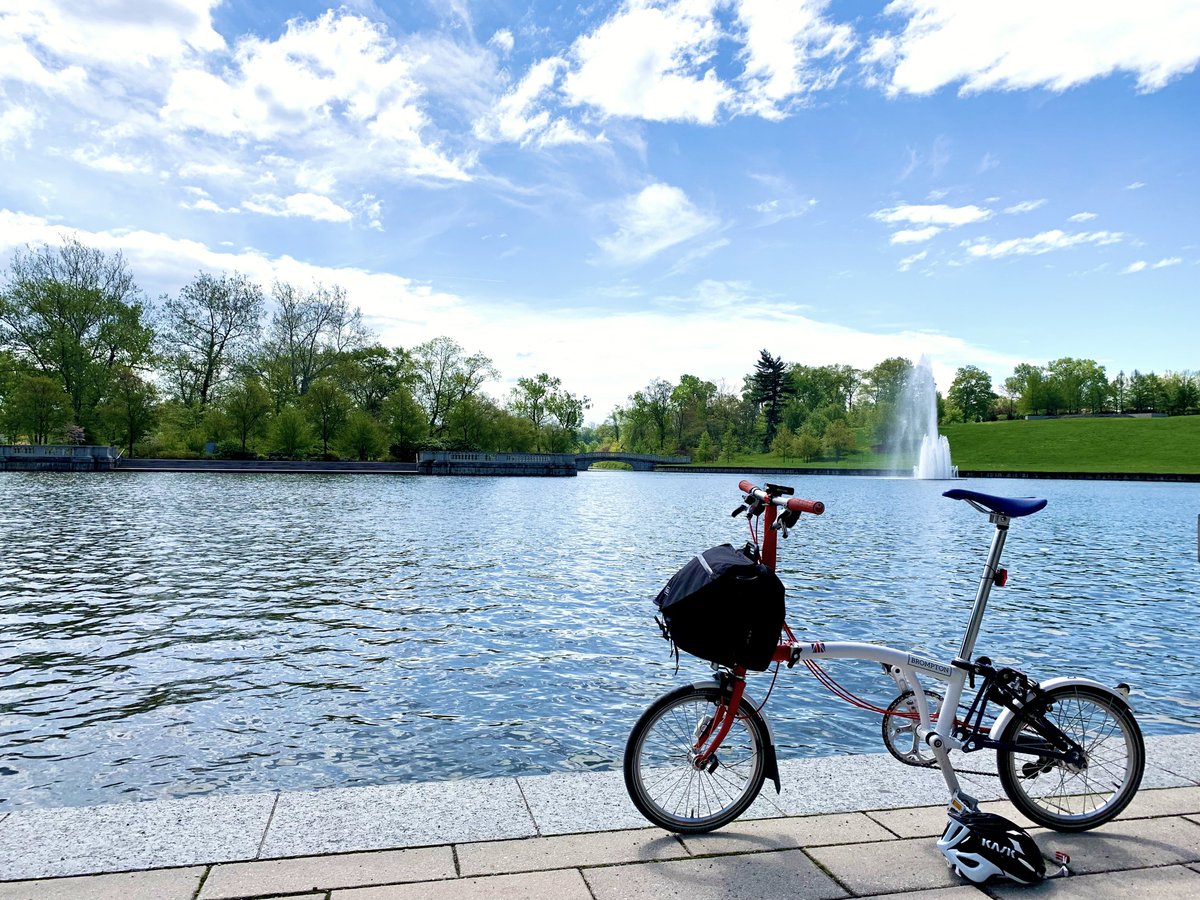 time and love...
'you know you’re in love when you can’t fall asleep because reality is finally better than your dreams.'
#quote #brompton #love