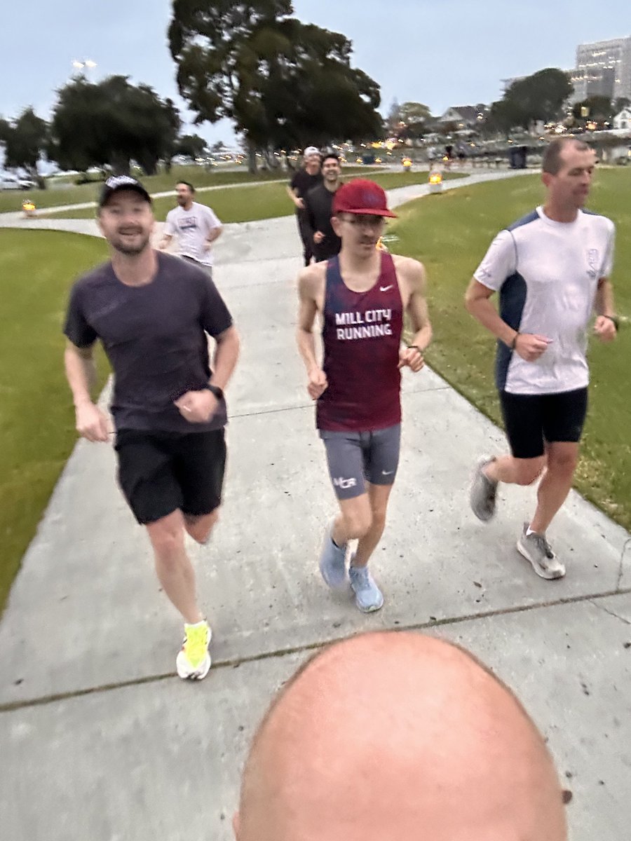 cheeky_chappie's tweet image. Always a personal highlight of @tableau conference for me is leading #rundata and #data24 has been great so far with lovely runs in San Diego meeting new people an talking all things Tableau