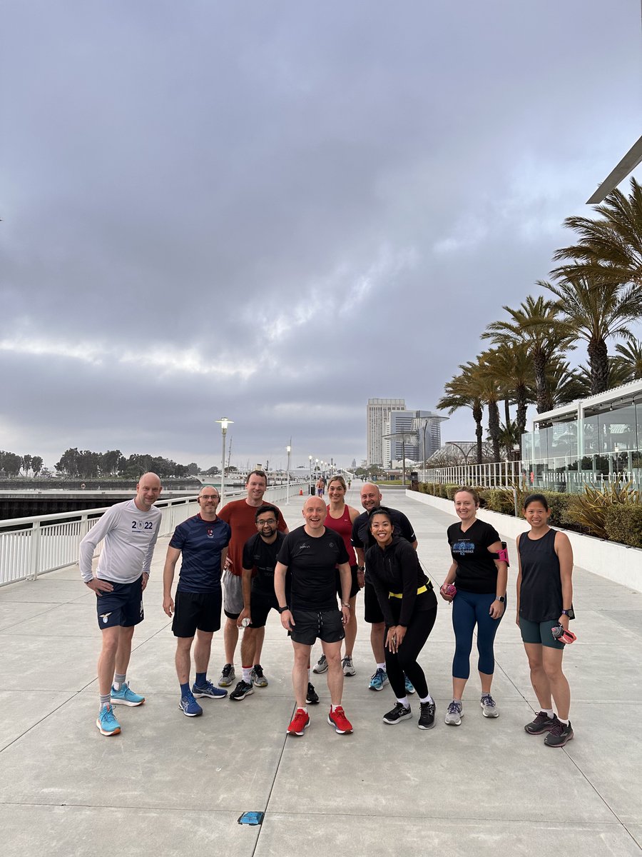 cheeky_chappie's tweet image. Always a personal highlight of @tableau conference for me is leading #rundata and #data24 has been great so far with lovely runs in San Diego meeting new people an talking all things Tableau