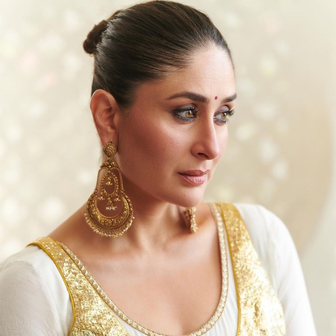 KareenaUpdates tweet picture