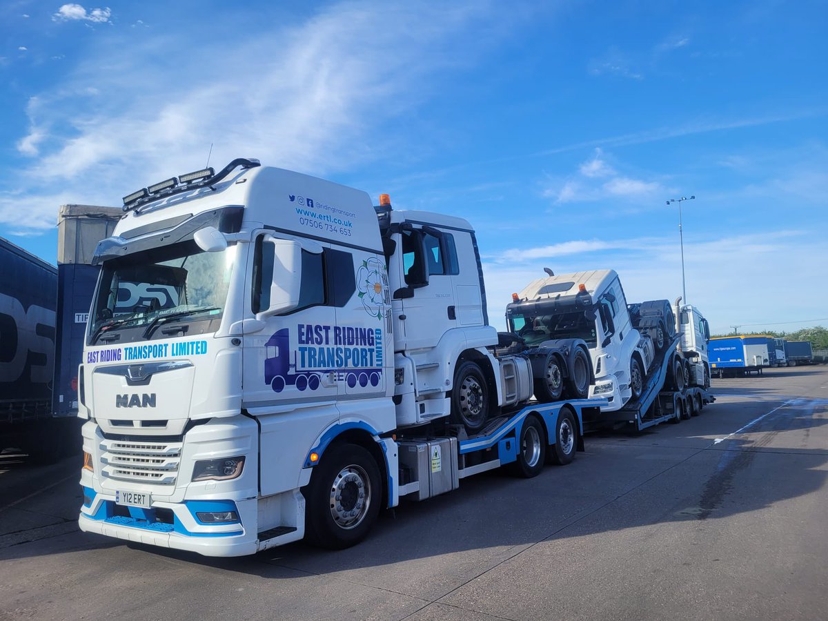 Three #MAN on the back of our MAN transporter all delivered safely to their new home this afternoon.  @MANtruckandbus #Haulage #Logistics #Transporter #Trucking #Lorry #HGV #Collection #Delivery #UKWide #tuesdayvibe