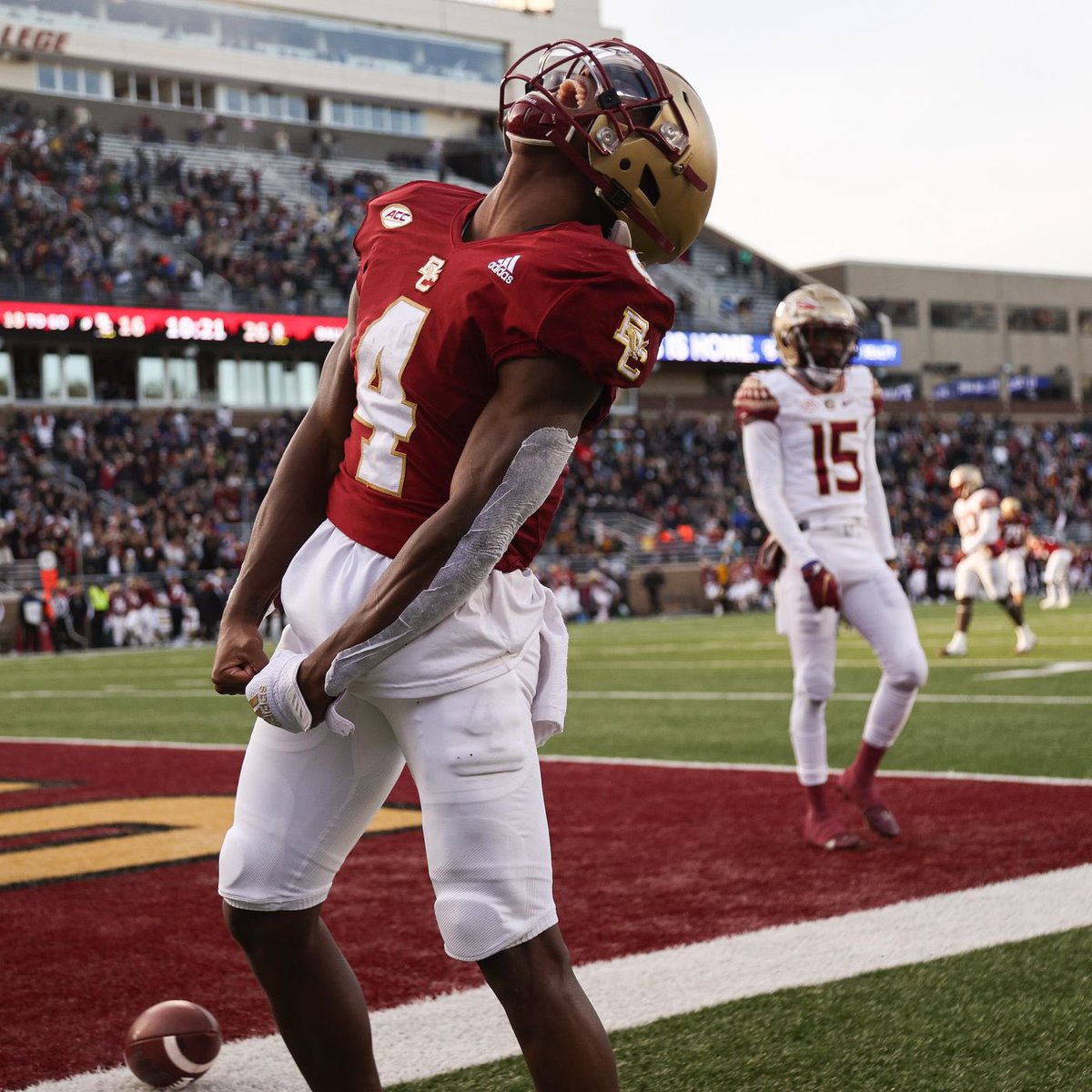 #AGTG After a great conversation with @CoachSHuggins I am extremely blessed to receive an offer from Boston College‼️ (@BCFootball)