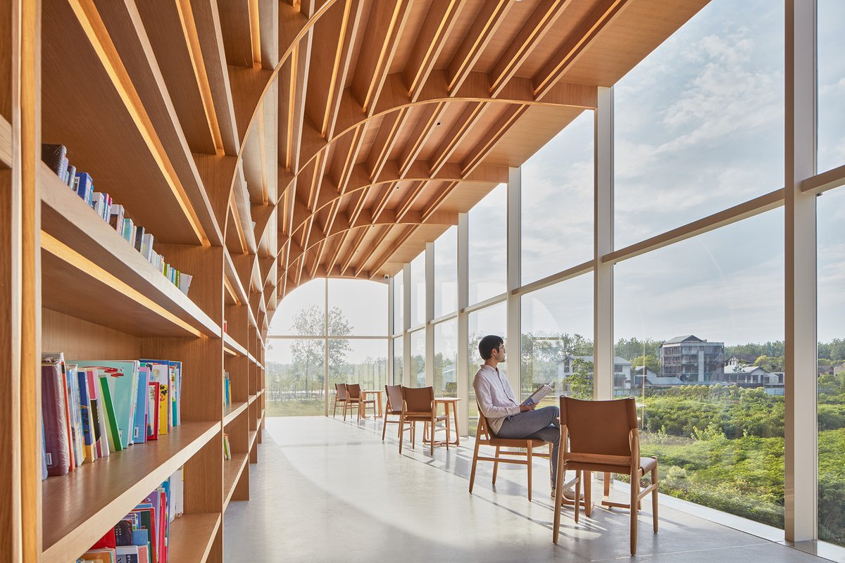 The #architecture of The Horizon #Library embodies the concept of openness through its form, materiality, and ambiance, crafting an authentic respite from the busyness of urban life. ow.ly/lhMt50RqIhh