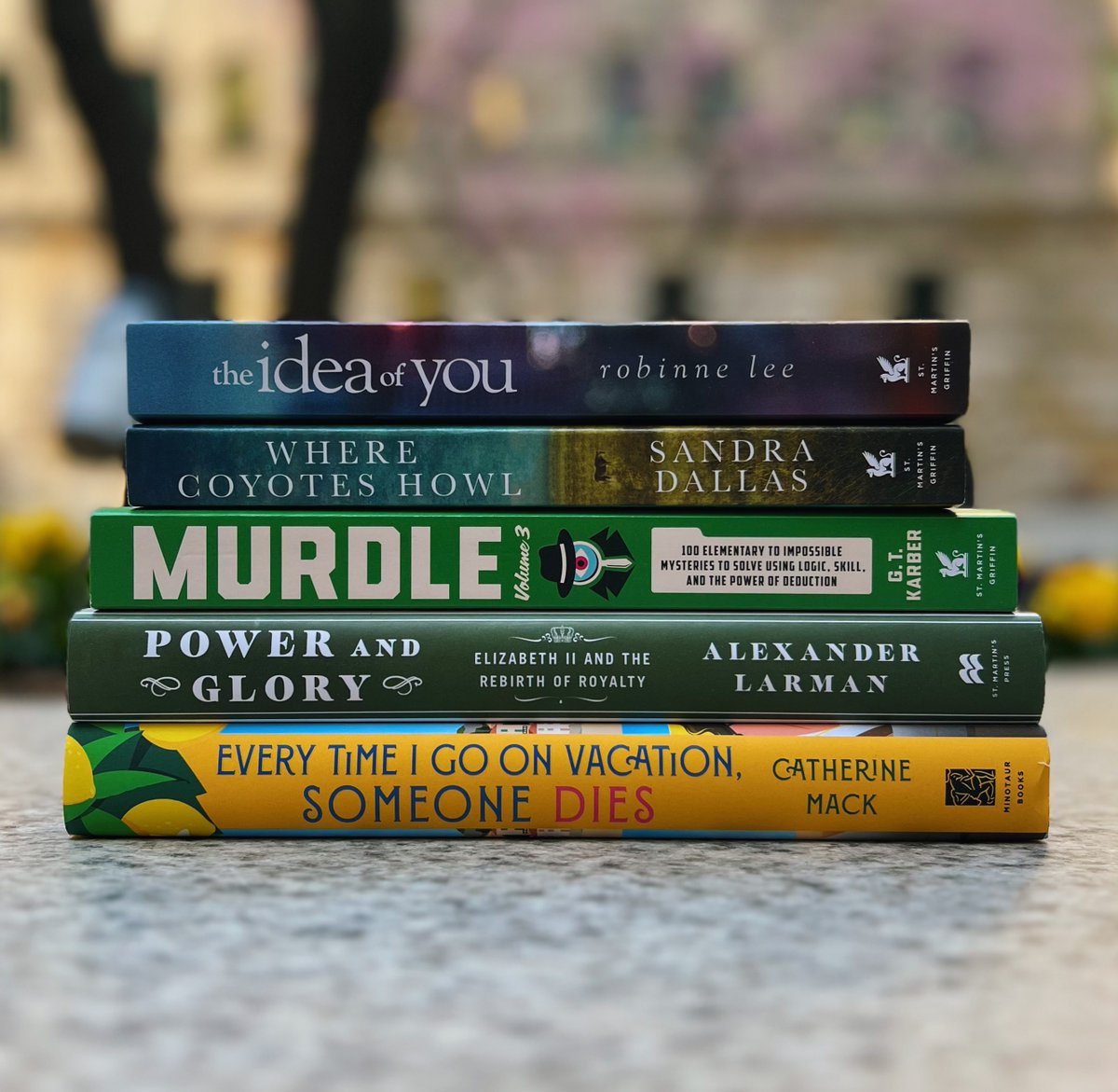 Time for new books! Check out what's new for today's #PubDay: 👑 POWER AND GLORY by Alexander Larman 💙 THE IDEA OF YOU by Robinne Lee 🏜 WHERE COYOTES HOWL by Sandra Dallas 🏖️EVERY TIME I GO ON VACATION, SOMEONE DIES by Catherine Mack 🔎 MURDLE: VOLUME 3 by G. T. Karber
