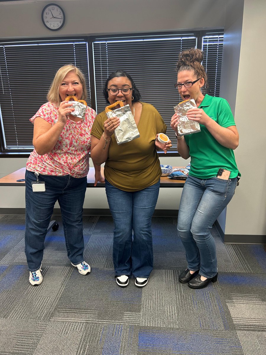 The Sentry Management Longwood office celebrated National Pretzel Day last Friday! Employees took a well-deserved break to enjoy fresh, delicious, salty Auntie Anne's pretzels as a mid-afternoon pick-me-up! How fun! #SentryManagement #HOA #CAM #CommunityManagement #PretzelDay