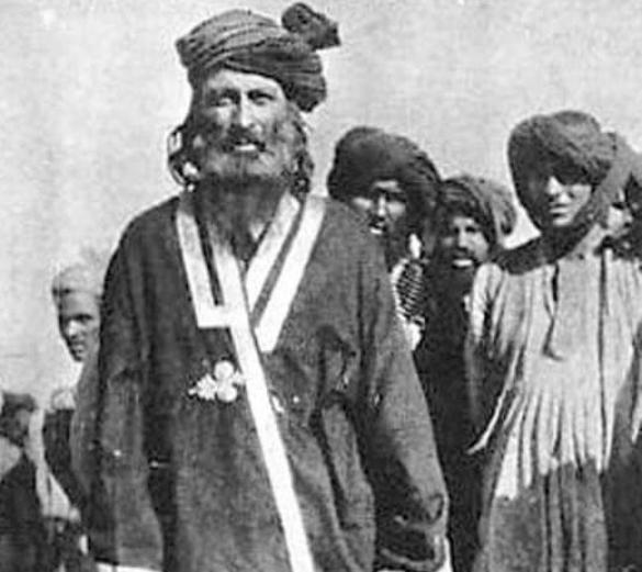 @moanasyed82 Sartōr Faqīr, also known as 'Mullah Mastan or Mullah Mastana' Pipi Faqir or Saidullah in Pashto and by the British as 'The Great Fakir' or 'Mad Faqir', 'Mad Faqir of Swat' or the 'Mad Mullah', was a Pashtun tribal Yusufzai leader and freedom fighter.