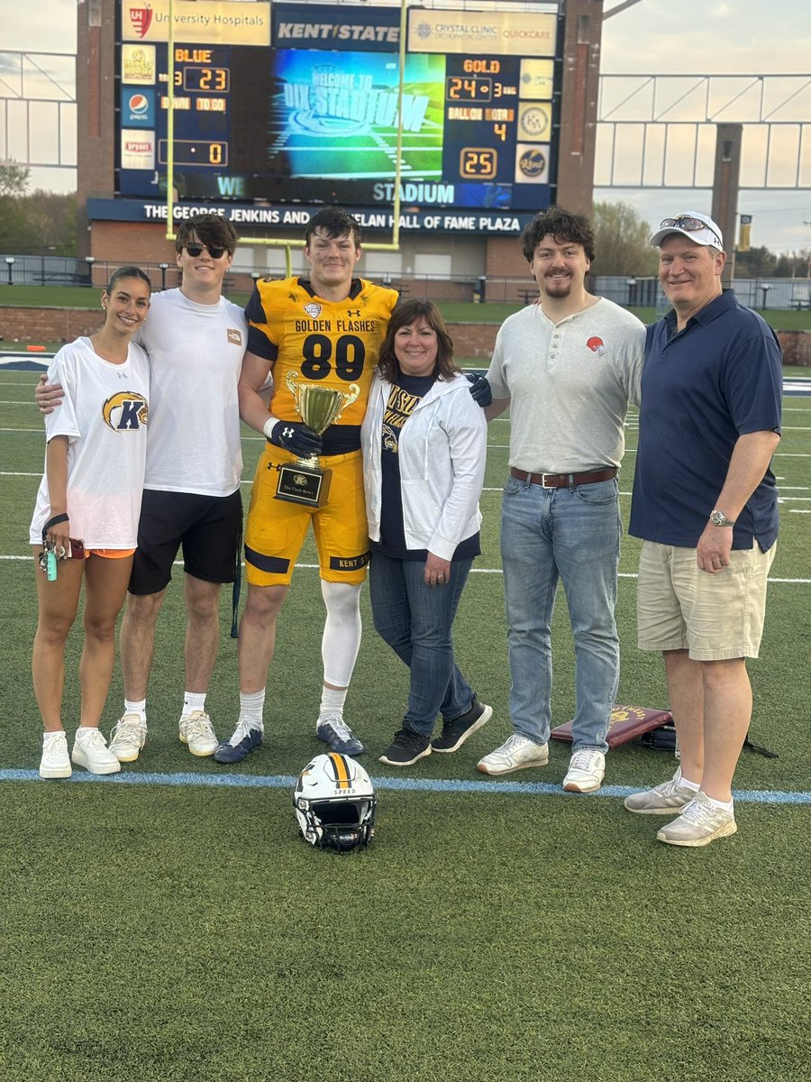 Devonne Muldowney tweet media