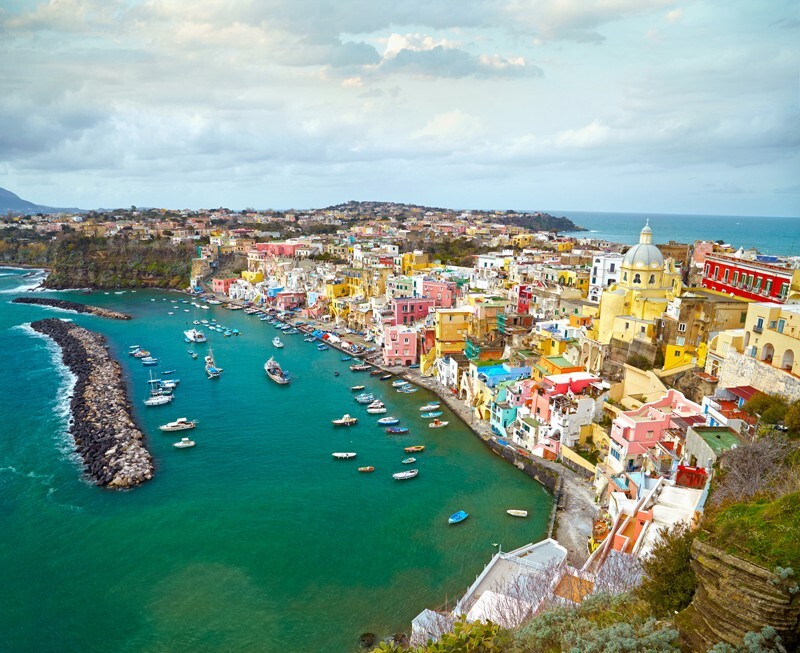 Off the mass-tourist radar, Procida Island is one of Italy's best-kept, picturesque, secrets in a country that defines picturesque.
#JTCruiseplanners #letstravelmore #travelsafe #postcovidtravel #WeAreInThisTogether #wanderlust #ItalyTravel #ExploreProcida #BeautifulItaly...