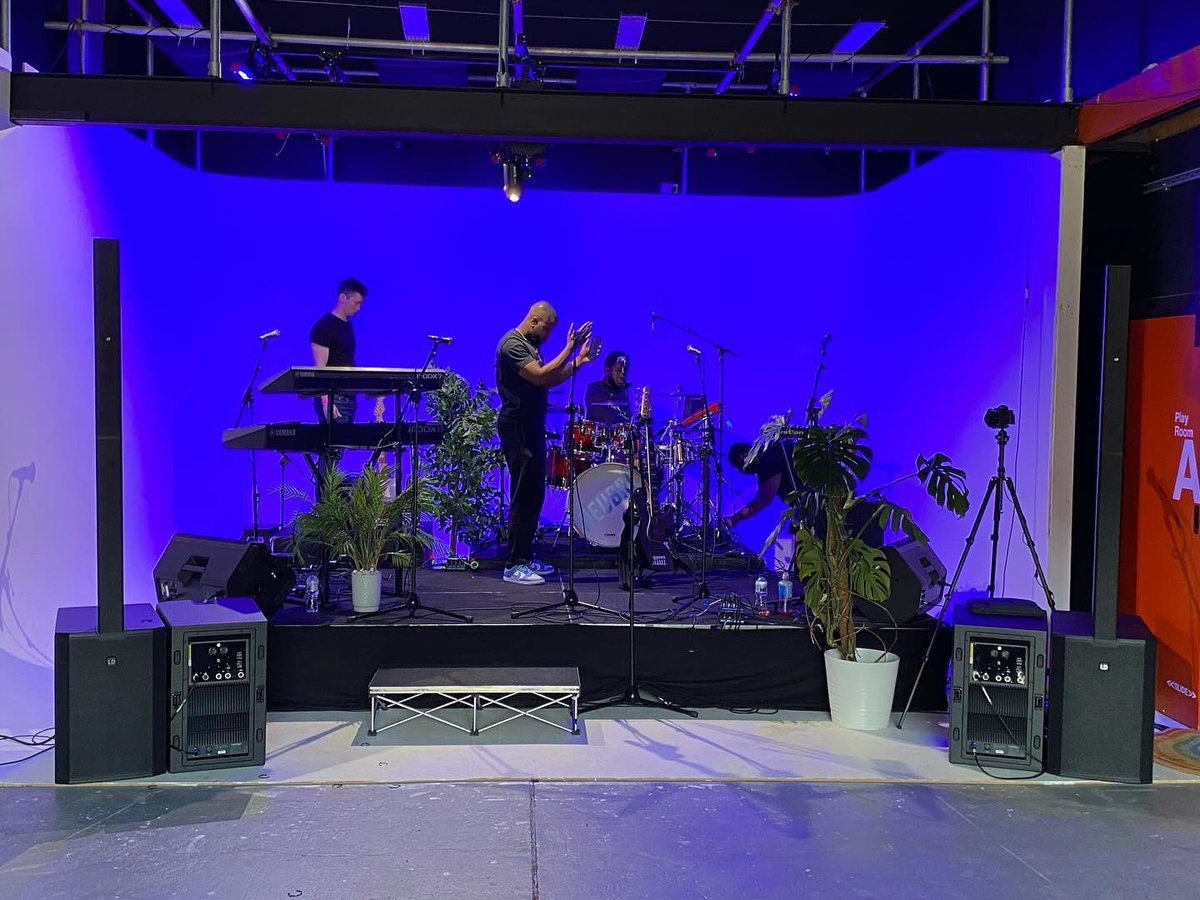 Alan Whelan tweet media