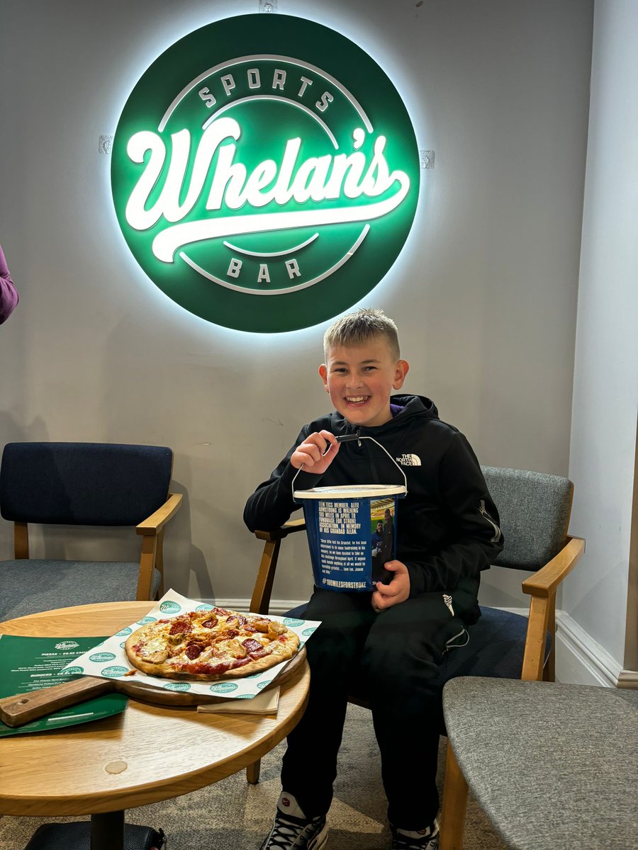 A huge well done to Alfie Armstrong! Who has walked a total of 170 miles in 26 days for the stroke association charity, with his last mile being here at DW 🙌 Alfie raised £723.75 on Saturday, bringing his total to £2918.75! We hope you enjoyed your celebratory pizza 🍕