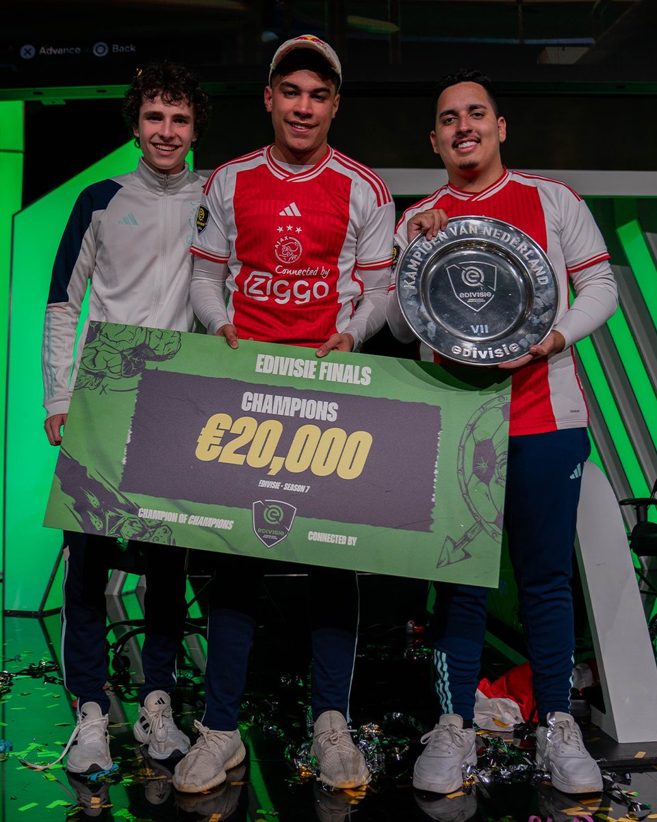 AFCAjax_eSports tweet picture