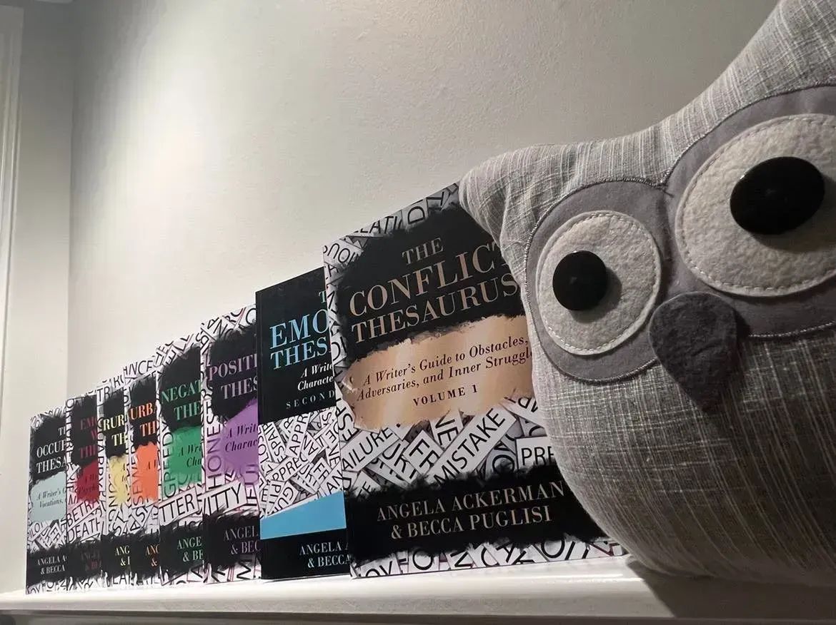 AngelaAckerman's tweet photo. Ready to level up your show-don't-tell? Find help with a ton of descriptive topics that will help you power up your writing. 

DESCRIPTIVE THESAURUS COLLECTION - WRITERS HELPING WRITERS® https://t.co/bI0Pf4b245 #writing #amwriting https://t.co/inzA6g575w