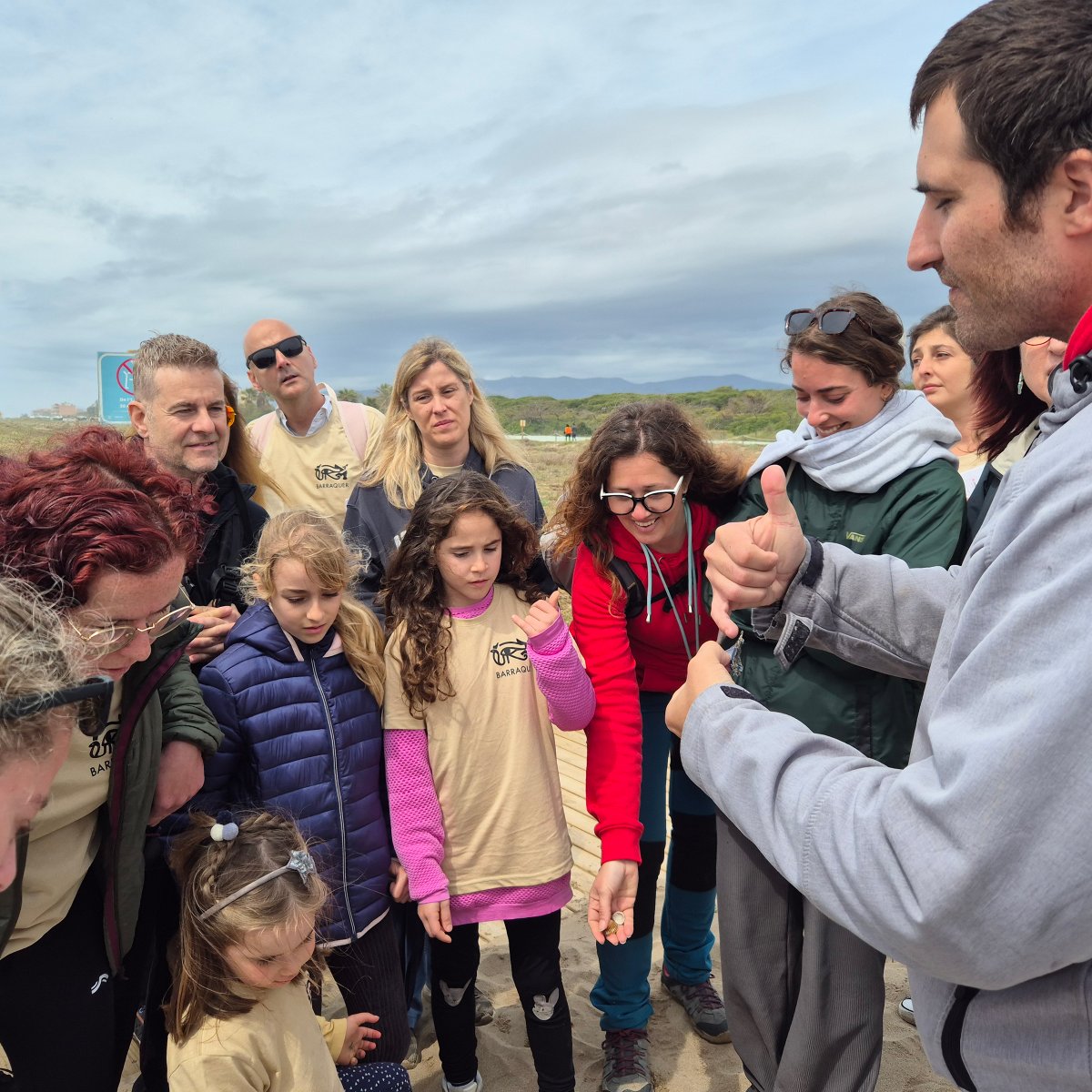 centrobarraquer's tweet photo. TINGUEM VISTA |El pasado sábado 27 de abril un grupo de empleados de #Barraquer y sus familias participaron junto al @ICMCSIC en el proyecto #BioDiverCiutat.
Mediante la plataforma @MINKA_Catalunya identificaron varias especies presentes en la playa de la Murtra, en Viladecans https://t.co/q0007N1iOl