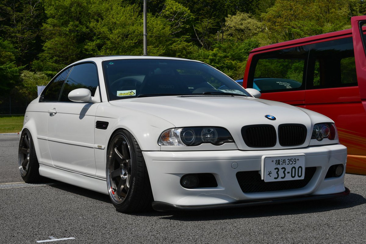 pleasure100v's tweet photo. どノーマルのM3を買ってから2年半。
初めてのイベント！
日焼けで身体ヒリヒリですが、楽しい1日になりました🙌
写真撮ってくださった方々、ありがとうございました🙇‍♂️
 #CarFlix3 https://t.co/3UOpg8igPW