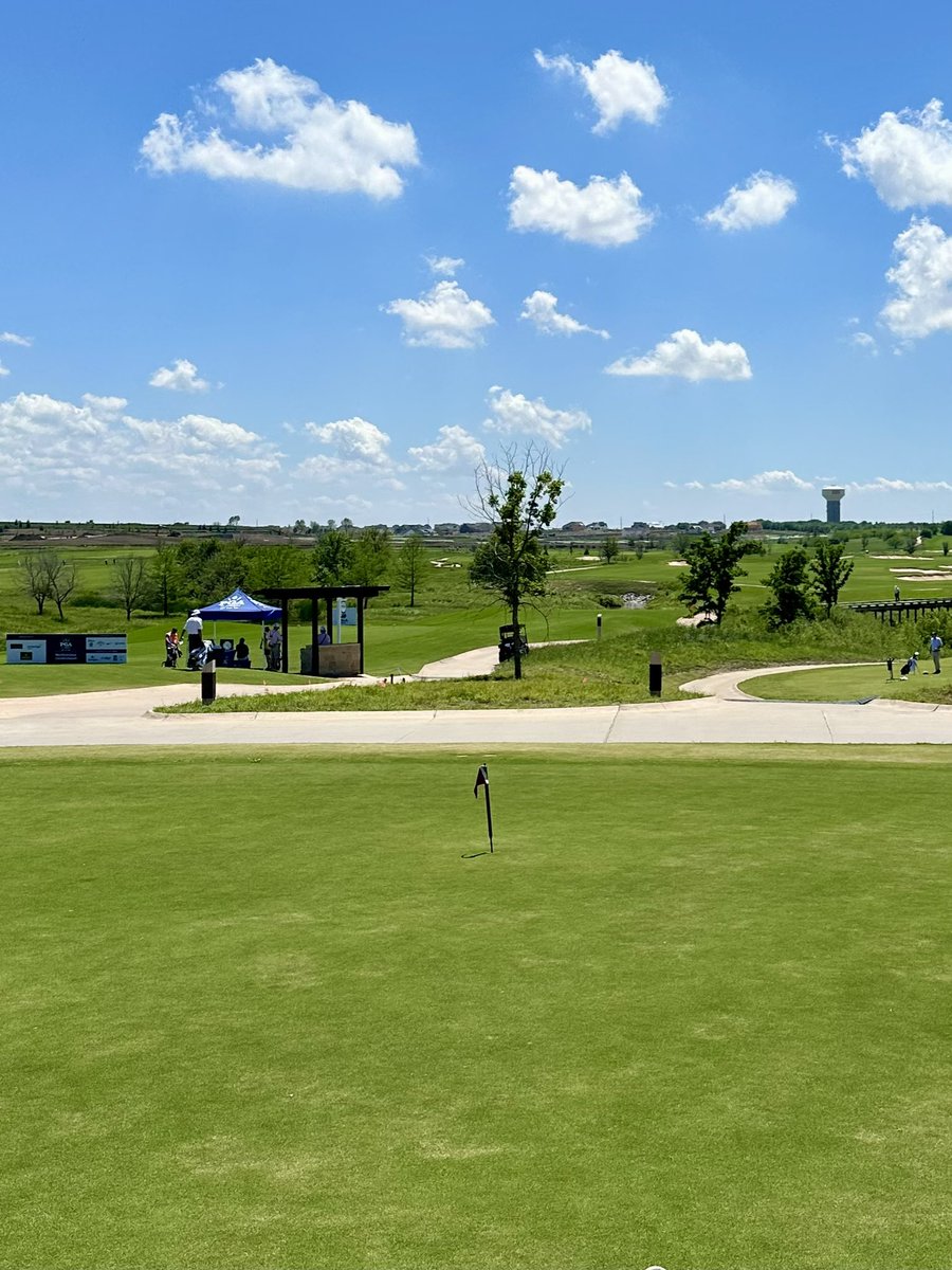 Eric J. von Hofen tweet media