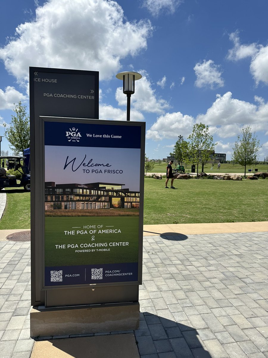 Eric J. von Hofen tweet media