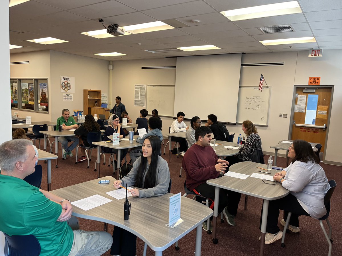equitycp's tweet photo. South Lakes Student Voice members and staff enjoyed learning from each others’ perspectives in dialogical interviews. https://t.co/a0pFLIJ9yQ