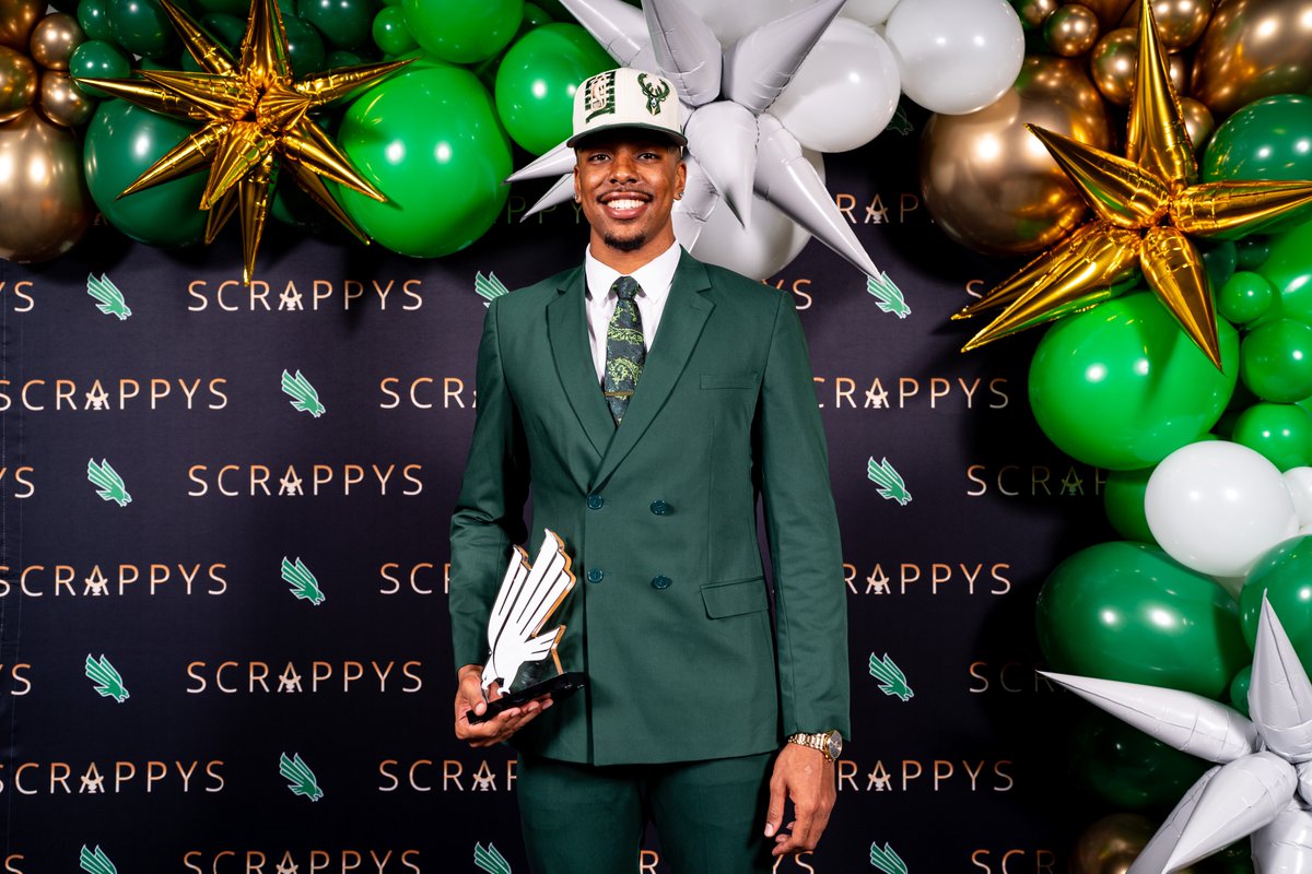 @MeanGreenWGolf 📸 2023-2024 Male Newcomer of the Year: 🏆 @RobertMAllen21 #GMG x #UNTScrappys