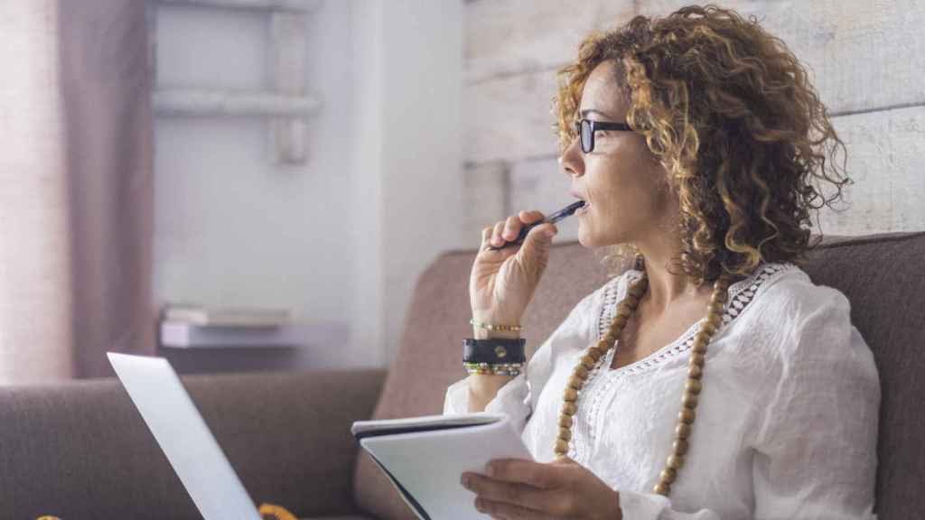 'Éste es el sencillo hábito que mejora la memoria🧠a partir de los 50, según la ciencia: hablar con uno mismo'👉elespanol.com/mujer/estilo-v… A partir de este titular 🗞️ hoy en #CaféZimmermann ☕ de @radioclasica 📻 recordamos a músicos de memoria portentosa👉🎧rtve.es/play/audios/pr…