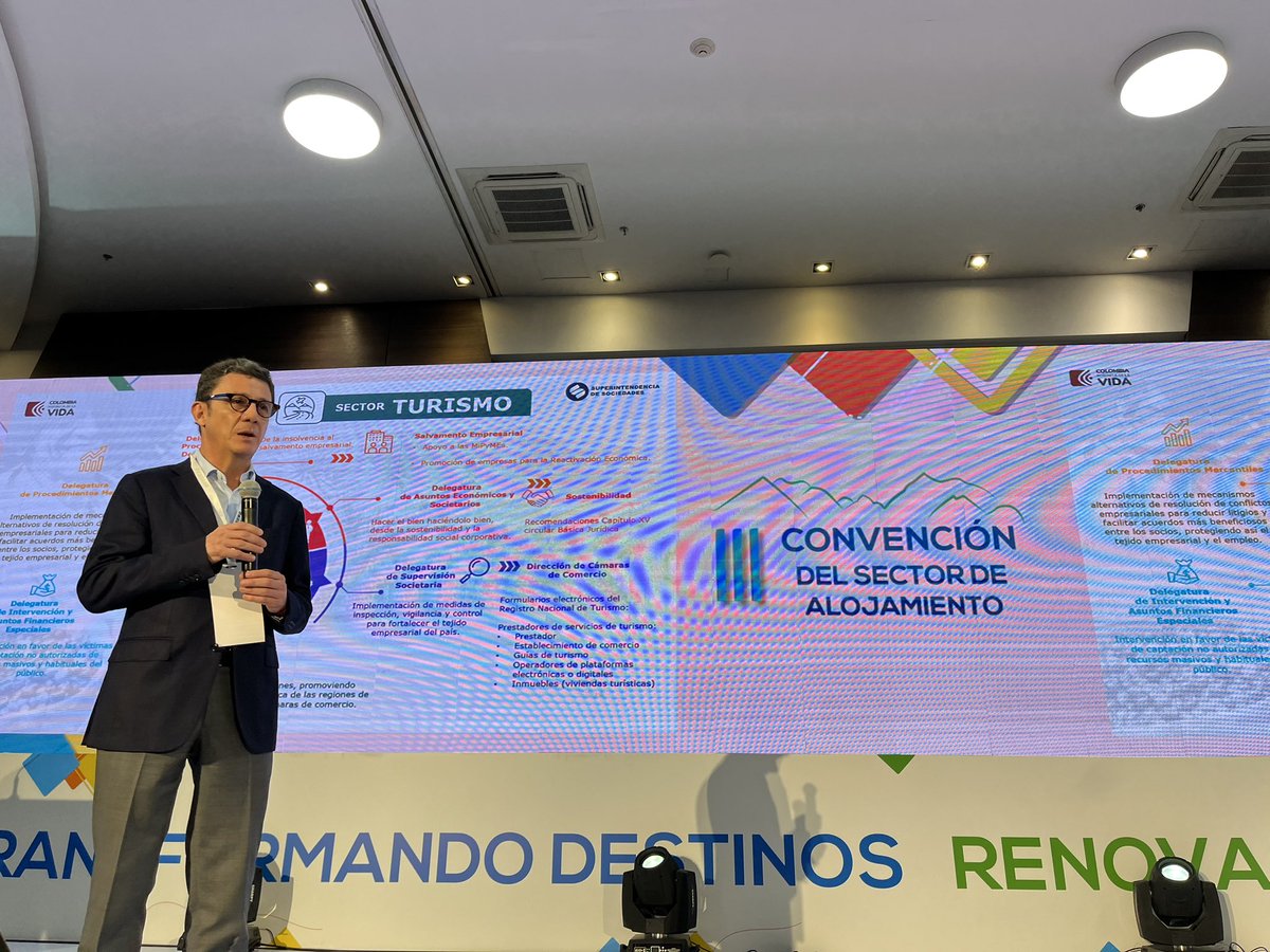 JoseDuarteG's tweet photo. El rol de acompañamiento de @SSociedades @BillyEscobarP, @Asobancaria con su Vicepresidente Alejandro Vera, presidente colegas del sector @ConfeturC y #Fedec (🧵) https://t.co/RDIFstiTYv