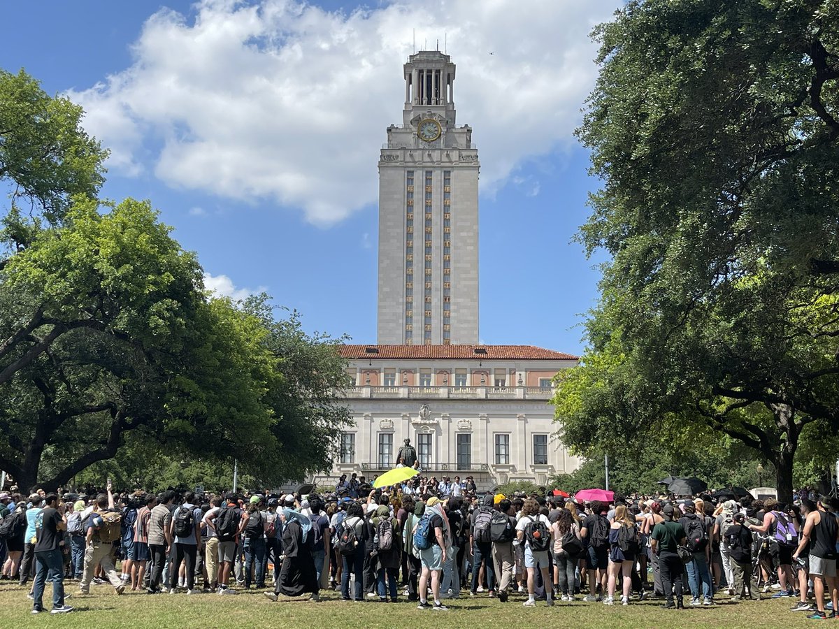 Travis County Jail confirms 79 people were arrested at the UT protests yesterday. 78 charged with criminal trespassing 1 charged with interfering with public duties