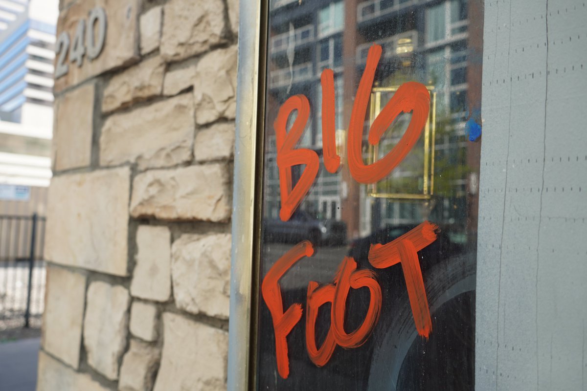 OurTownReno's tweet photo. Bigfoot sightings in #downtownreno ... this is part of our #randomreno #keeprenoweird series ... if you'd like to contribute don't hesitate to DM us ...

#bigfoot #bigfootsighting #renonv #renonevada #downtownreno https://t.co/0DTYBkGIRF