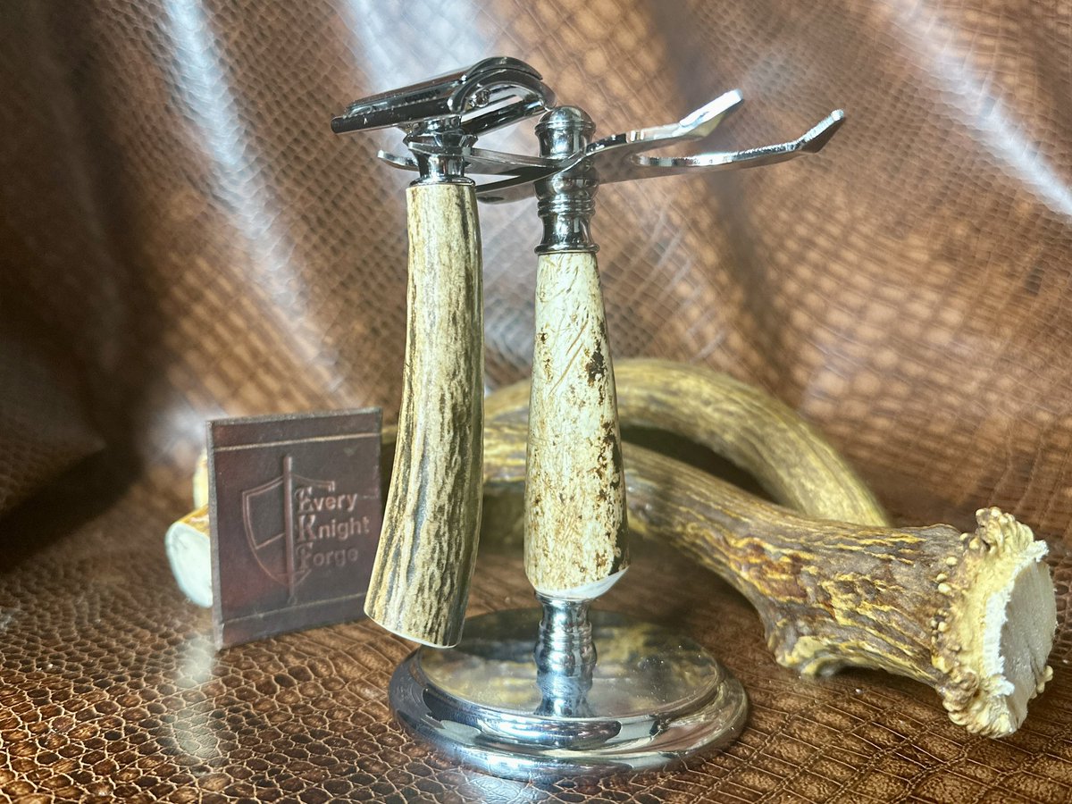 This gorgeous stag wet shaving set is on its way to repeat customer, Brian in CA.  Hope it provides shaving service and enjoyment for years to come! #WetShaving #Shaving #Shave #SOTD #Lather #MenGift #WetShaveClub #Barber #Antler #Hiking #Hunting #Camping #Fishing #HandMade