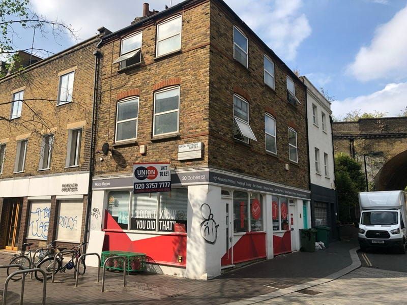 Former print shop on corner of Dolben Street & Great Suffolk Street - where Pizza Hut was vetoed for being too close to a school - is going to be a nail and beauty salon instead More on Pizza Hut ➡️ se1.news/pizza-hut-veto… Latest planning application ➡️ planning.southwark.gov.uk/online-applica…