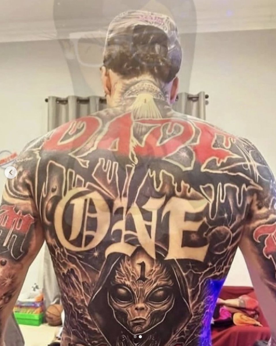 LaMelo Ball's new ink on his back is WILD 😳🤯 (via: @inkednba)