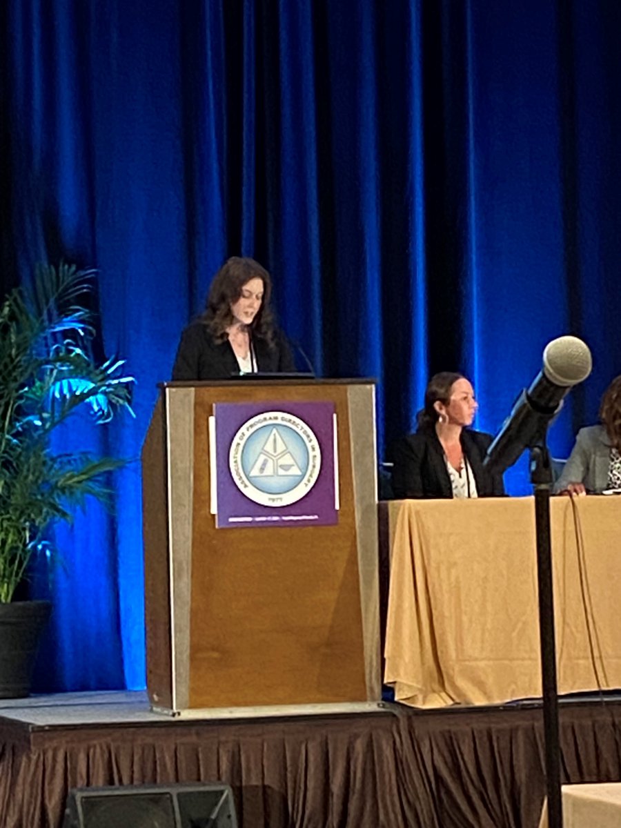 Kudos, @caitlincookMD, for presenting 'Single Institution Experience with In-Person Visits Following Virtual Surgical Residency Interviews' at Surgical Education Week during Association Program Directors in Surgery! 👏👏👏 @URMCSurgery @GSE_JASE @URochester_SMD