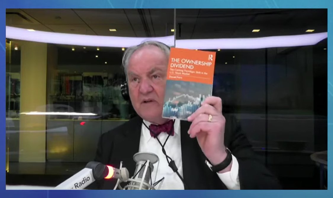 Flattered to be asked back by @tomkeene & @ptsweeney on @podcasts/@BloombergRadio to discuss tech companies turning to dividends. Even more flattered that Tom continues to waveThe Little Orange Book around.