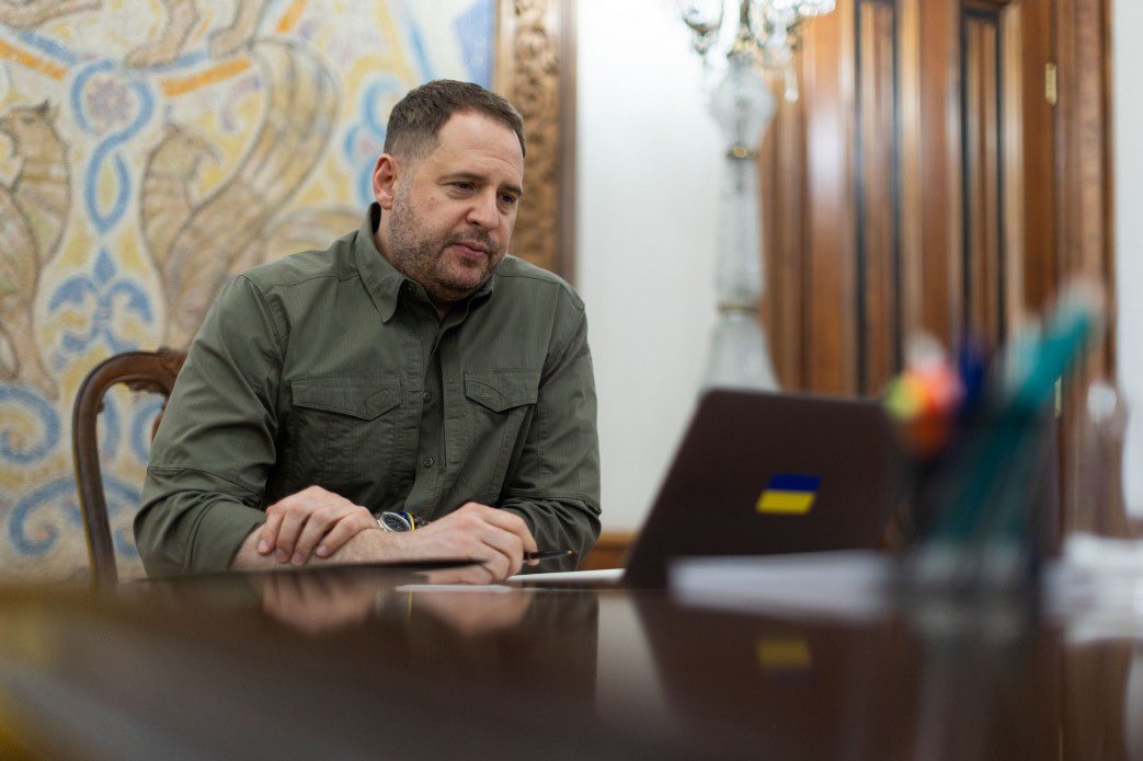 Had a phone call with the president of the Episcopal Conference of 🇮🇹, Cardinal Matteo Zuppi. Noted that within the framework of diplomatic dialogue with all states, 🇺🇦 constantly pays special attention to the issue of returning 🇺🇦 children illegally deported by russia.