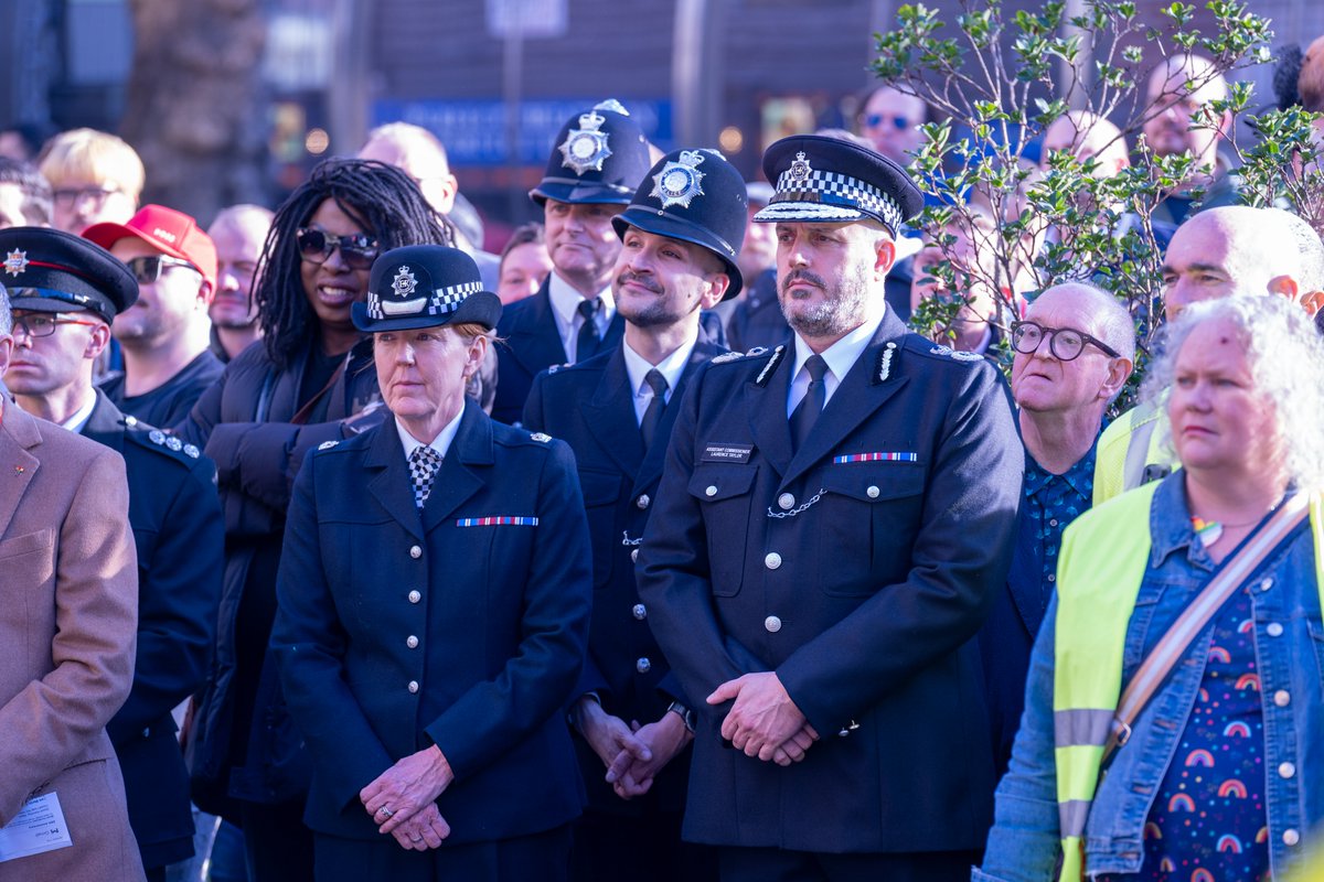 Assistant Commissioners Laurence Taylor and Matt Jukes stood with family, friends and survivors in Soho to commemorate 25 years since the attacks on Soho, Brixton and Brick Lane - and reaffirm that hate and has no place in London. news.met.police.uk/news/rememberi…