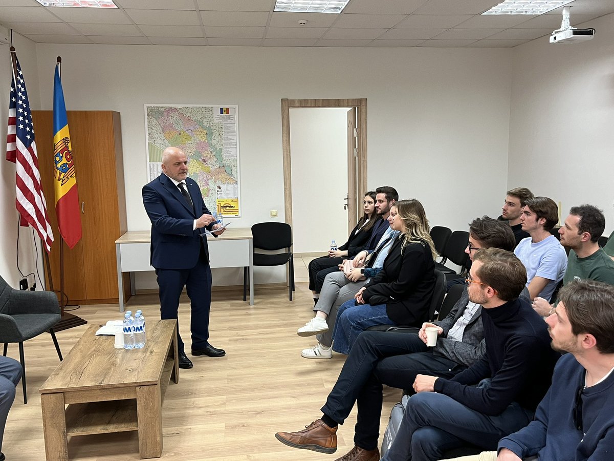 🇵🇱🇺🇲🇲🇩 IRI @IRIglobal is an established American institution, but in this case it is a branch in Moldova, and it is headed with great success by Krzysztof Lisek @KrzysztofLisek, whom you know well from previous terms of the Sejm and the European Parliament.