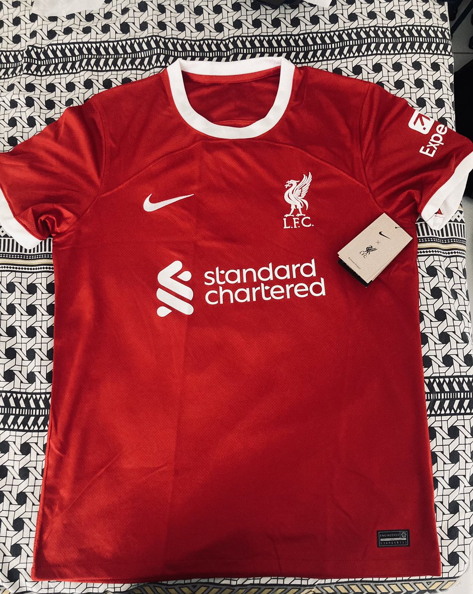 Melhor presente de aniversário 🎁 @LFC @LFCBrasil #RedTogether