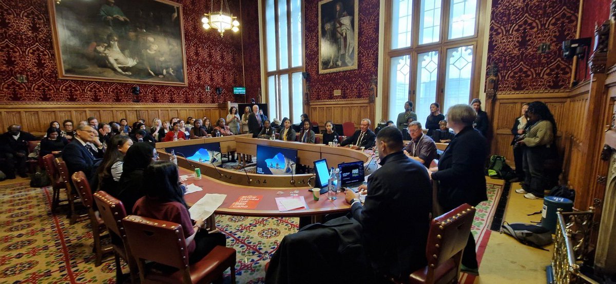 Good to join @SRTRC_England this afternoon for their APPG meeting this afternoon. It’s vital that we embed anti-racist principles in our education system, providing kids with the toolkit they need to identify & combat racism wherever they find it #ShowRacismtheRedCard