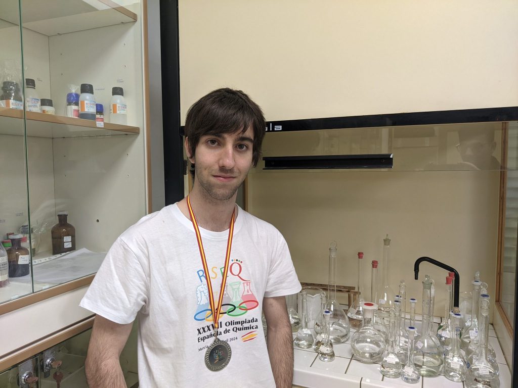 Un alumne de l’IES Gilabert de Centelles resulta premiat en l’Olimpíada Nacional de Química
portal.edu.gva.es/iesnules/2024/…