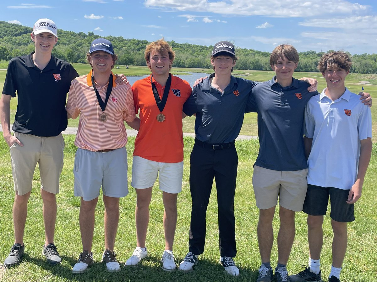 Team finishes 3rd place!  Graham 6th place (78) and Krew 10th place (80) both earn medals for top 15 finish.